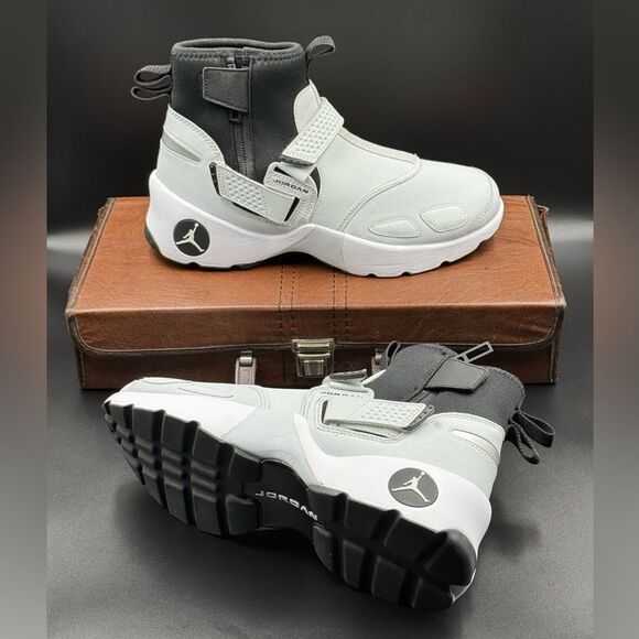 Air Jordan Trunner LX High 'Pure Platinum' - Picture 1 of 11